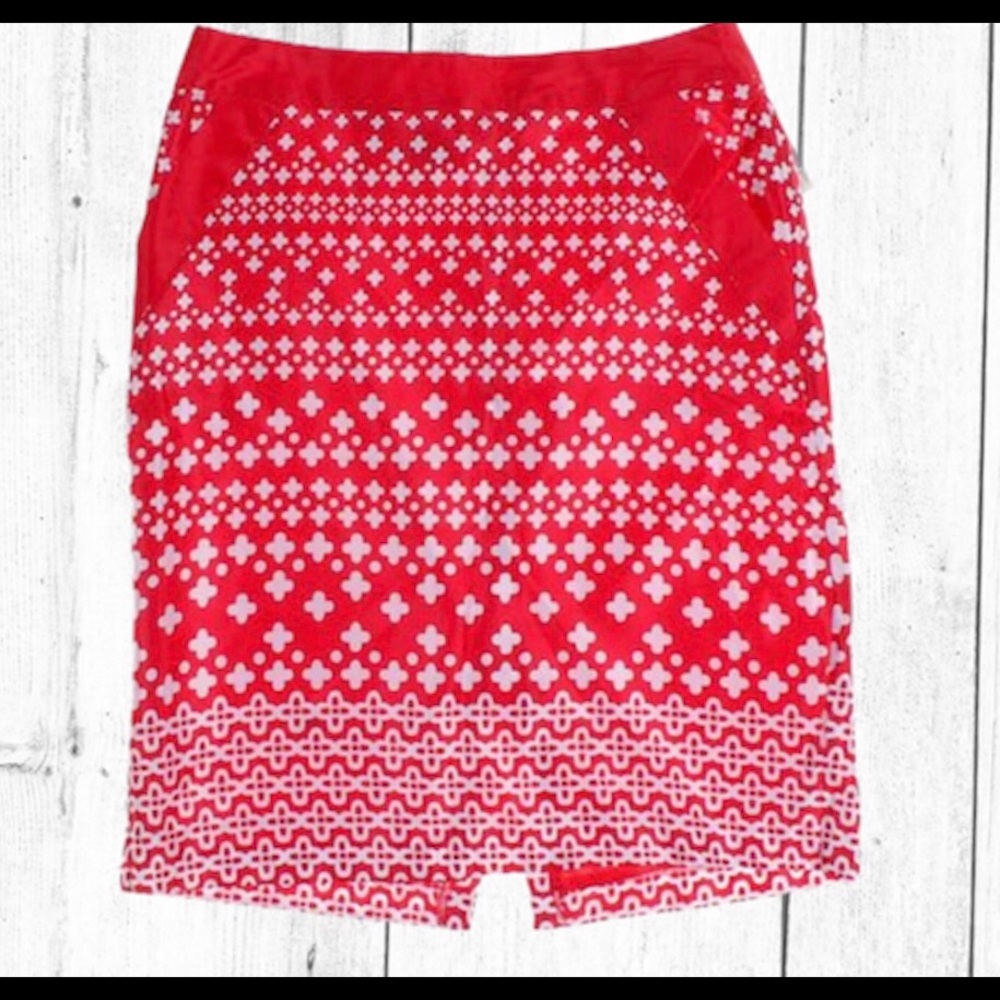 Jaclyn Smith Red Skirt With Pockets